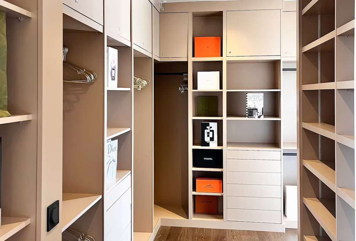 Villa, Route de Fès