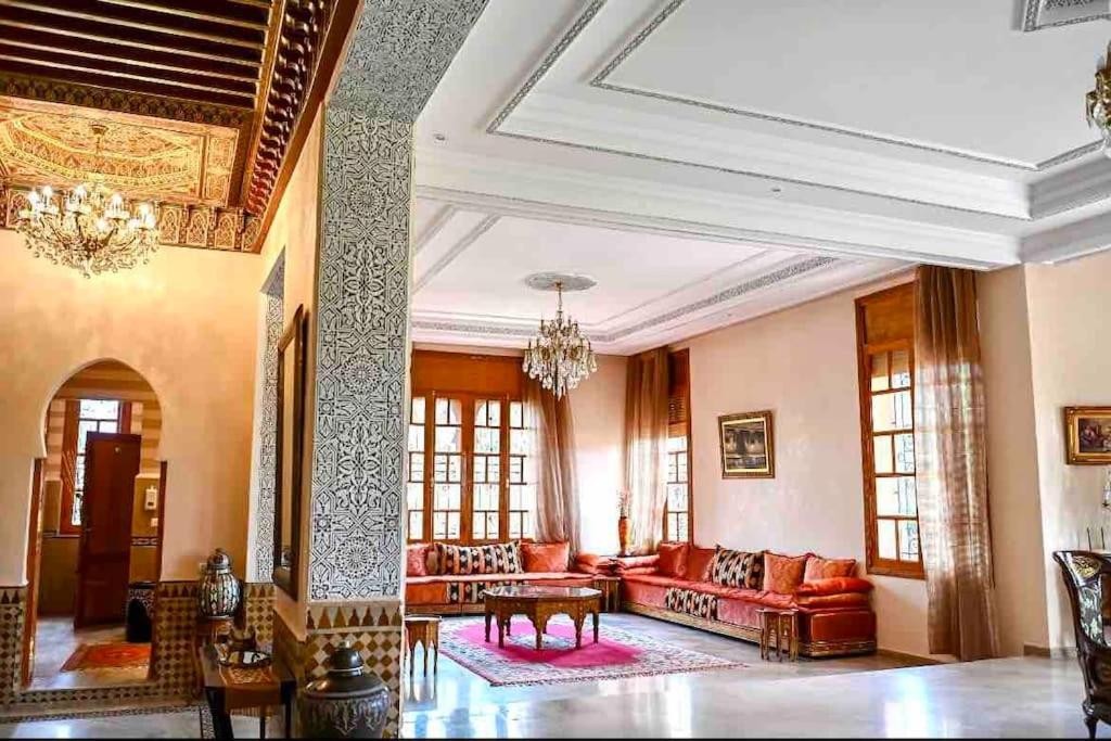 High standing villa, Road to Ourika