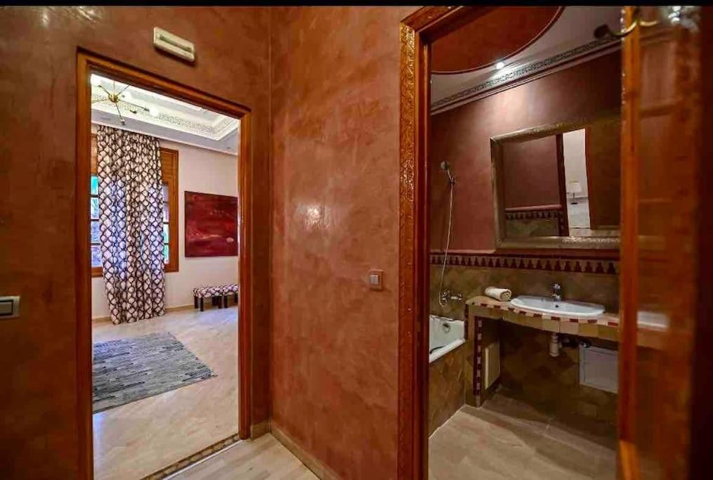 High standing villa, Road to Ourika