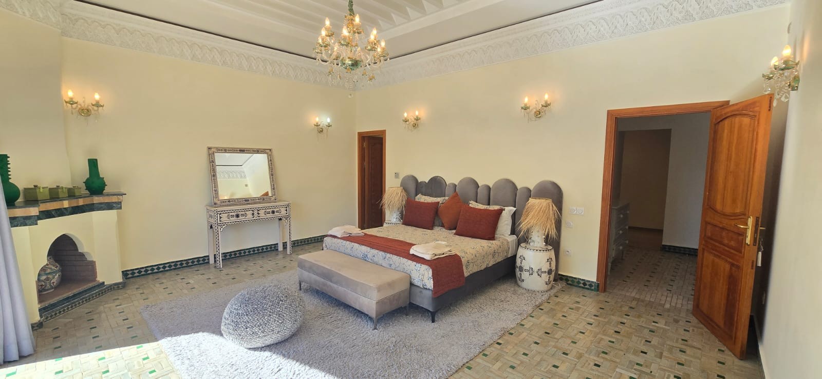 Villa, Road to Ouarzazate