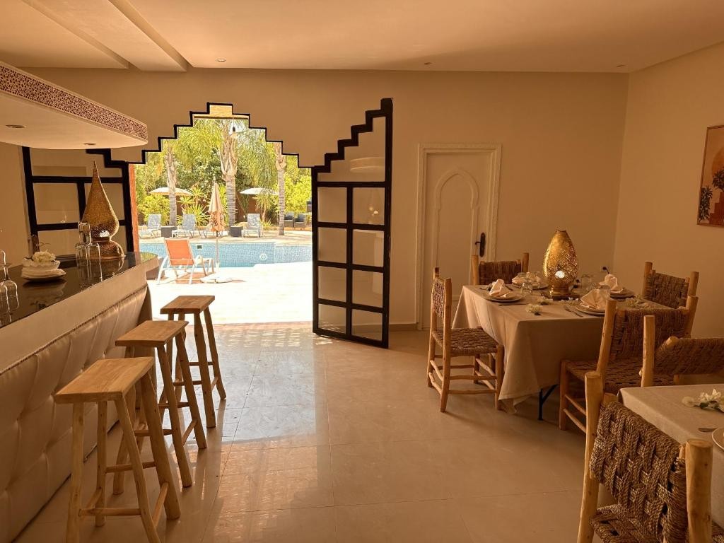 Villa, Route de Ouarzazate