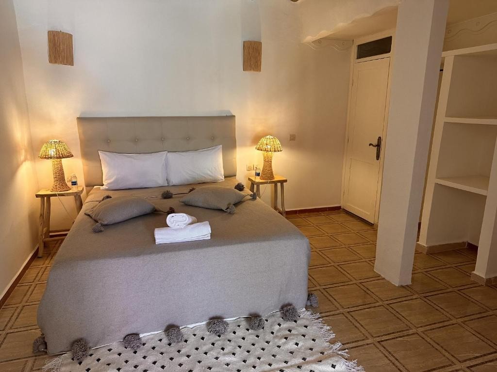 Villa, Route de Ouarzazate