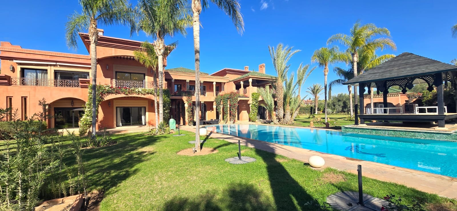 louer Superb exceptional residence in chic Beldi style in Marrakech
